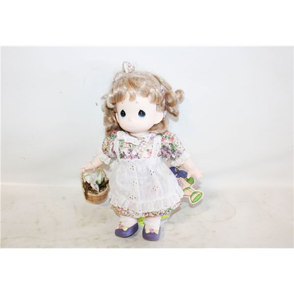 PRECIOUS MOMENTS 1997 GARDEN OF FRIENDS DOLL