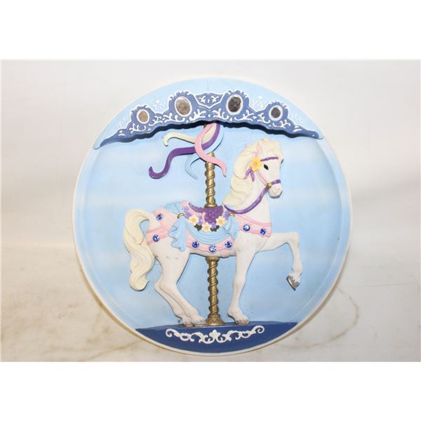 MUSICAL COLLECTOR PLATE