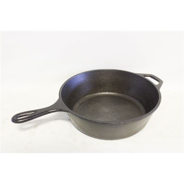 LODGE CAST IRON DEEP-DISH SKILLET PAN