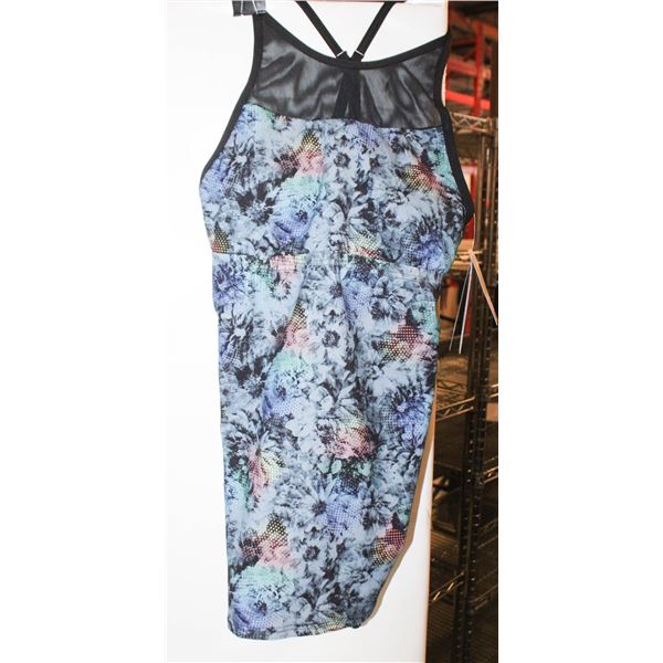 NEW TYR WOMEN'S TANKINI SIZE XS