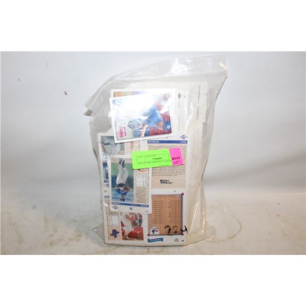 BAG OF 90S BASEBALL CARDS
