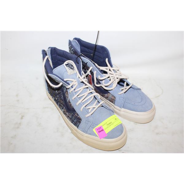 NEW VANS HI TOP SIZE 7