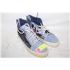 Image 1 : NEW VANS HI TOP SIZE 7