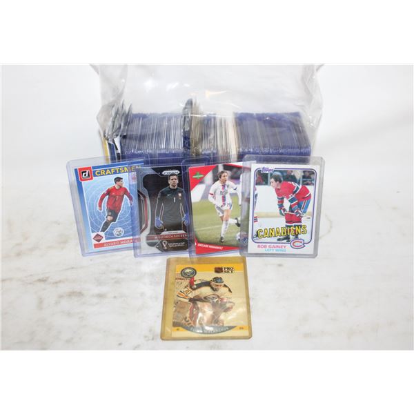 LOT OF VINTAGE AND NEWER SPORTS CARDS