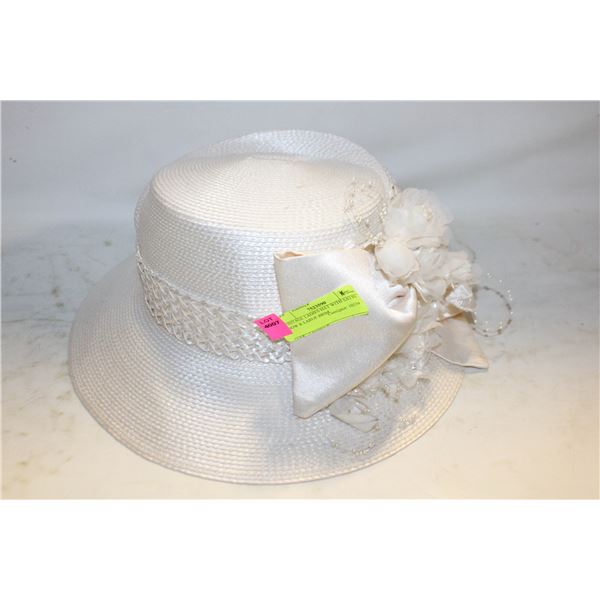 VINTAGE LADIES HAT WITH SATIN BOW & LARGE BRIM,