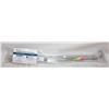 Image 1 : SHOE HORN LONG HANDLE FOR SENIORS