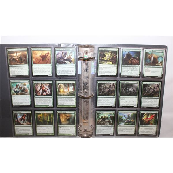 BINDER MAGIC THE GATHERING CARDS