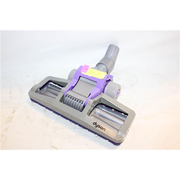 DYSON V8 CORDLESS VACUUM