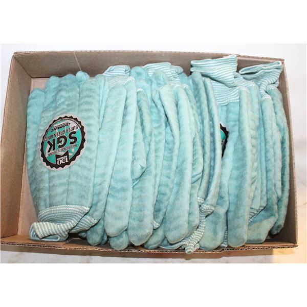 8 NEW PAIRS OF SGK GREEN GLOVES