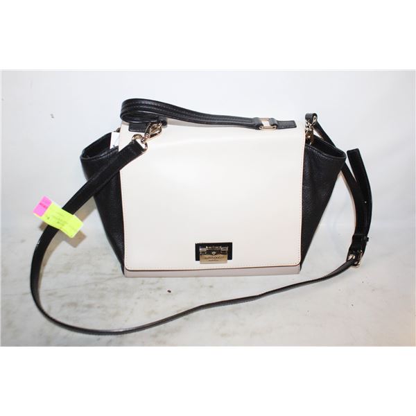 KATE SPADE NEW YORK CROSS BODY BAG - HAS ABIT OF