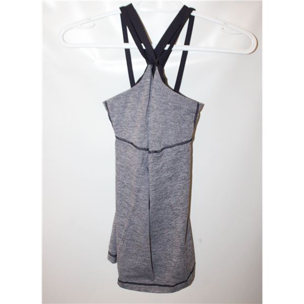 LADIES LULU LEMON GREY SHIRT SIZE 8/10
