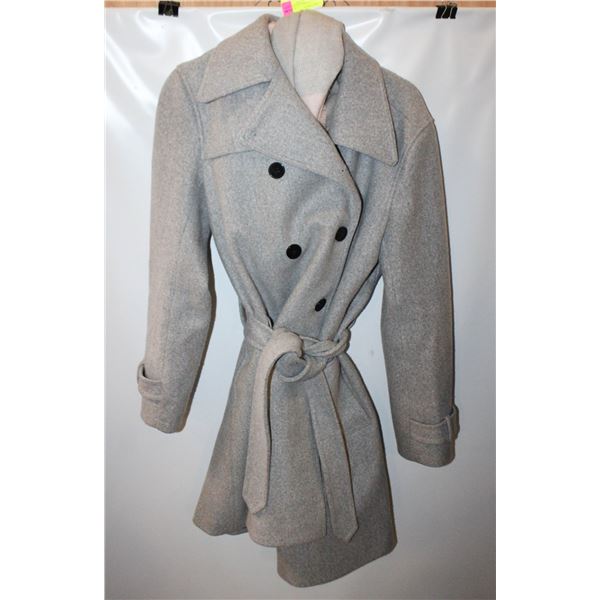 LADIES MED FULL LENGTH JACKET WITH SCARF
