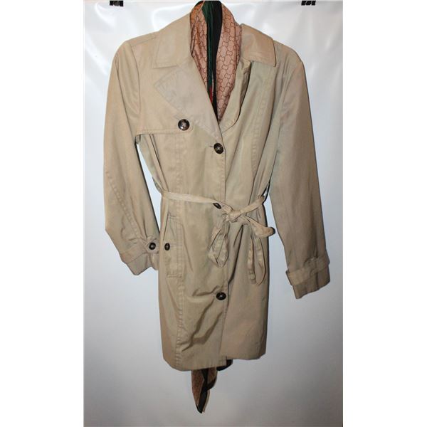 LADIES MED 3/4 LENGTH JACKET WITH SCARF