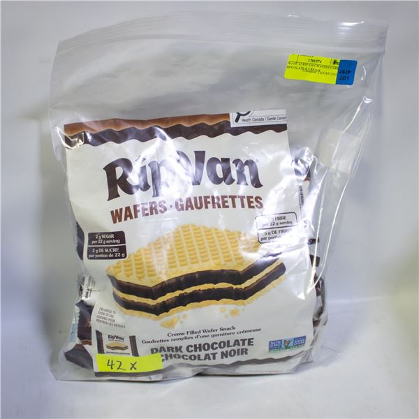 BAG OF 42 RIP VAN WAFERS DARK CHOCOLATE & CREAM