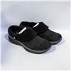 Image 1 : SKECHERS LINED CLOGS WITH MEMORY FOAM BLACK SIZE 8