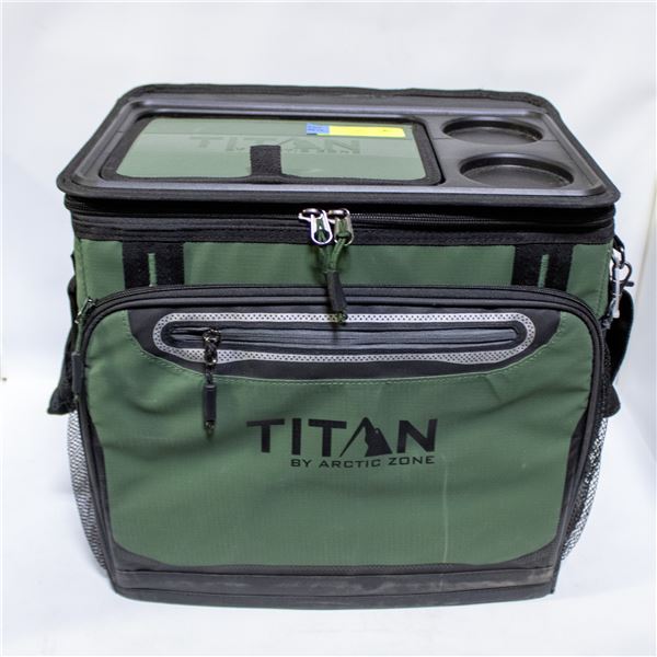TITAN COLLAPSIBLE COOLER, HOLDS UP TO 40 CANS