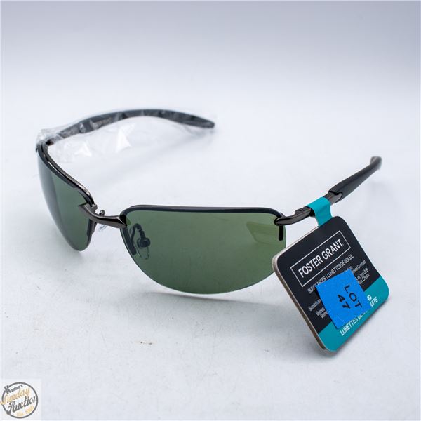 PAIR OF NEW FOSTER GRANT SUNGLASSES