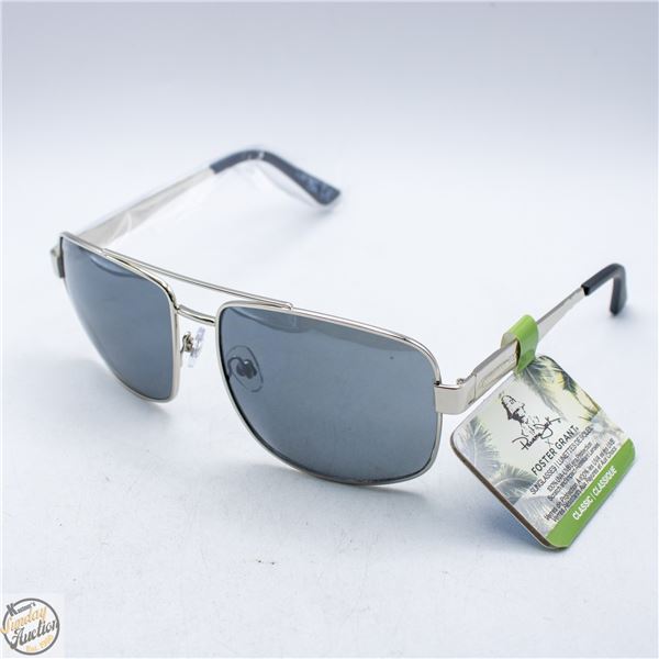 PAIR OF NEW FOSTER GRANT SUNGLASSES