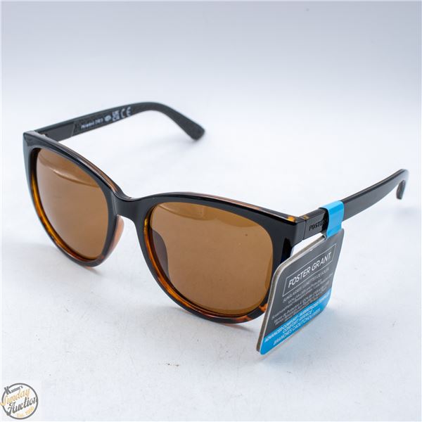 PAIR OF NEW FOSTER GRANT SUNGLASSES