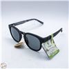 Image 1 : PAIR OF NEW FOSTER GRANT SUNGLASSES