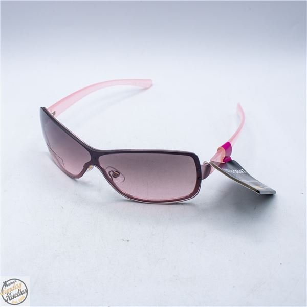 PAIR OF SUNGLASSES