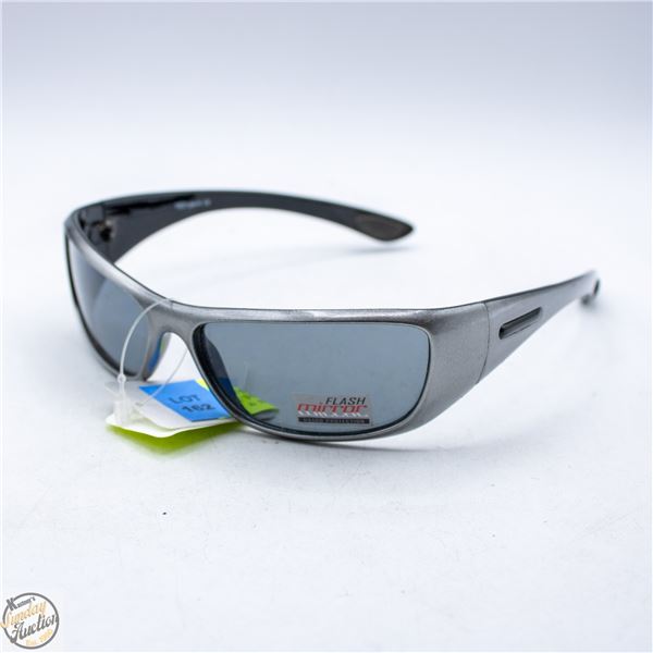 NEW PAIR OF PUGS SUNGLASSES WITH GREY & BLACK