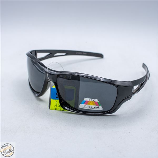 NEW PAIR OF PUGS SUNGLASSES WITH BLACK WITH