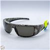 Image 1 : PAIR OF PUGS ROCK DESIGN SUNGLASSES