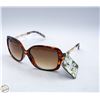Image 1 : PAIR OF SUNGLASSES