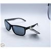 Image 1 : PAIR OF SUNGLASSES