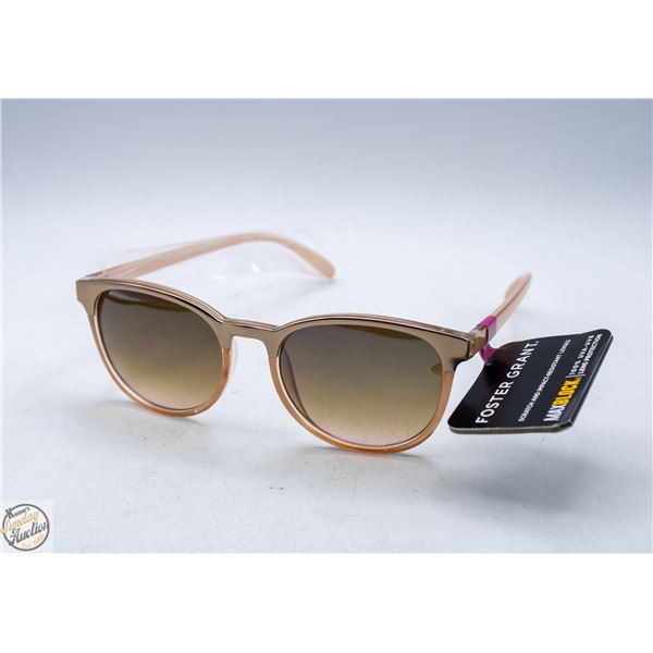 PAIR OF SUNGLASSES