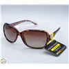 Image 1 : PAIR OF SUNGLASSES