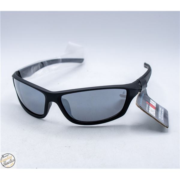 PAIR OF SUNGLASSES