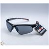 Image 1 : PAIR OF SUNGLASSES