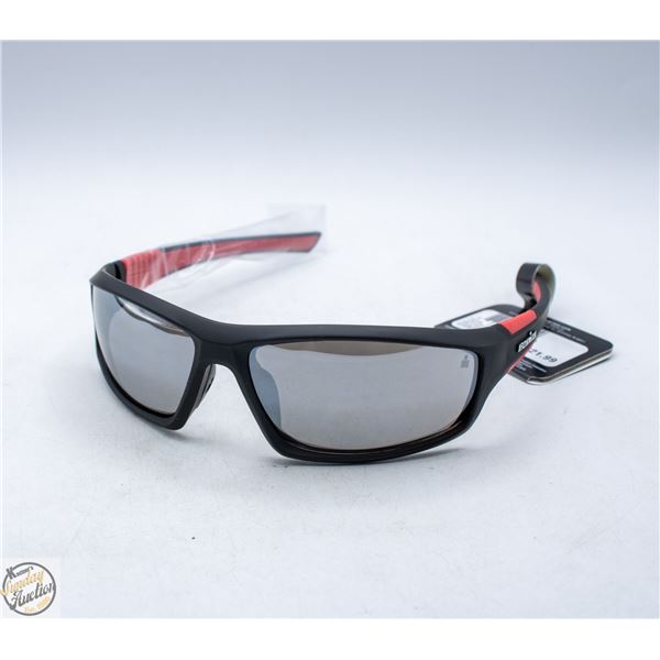 PAIR OF SUNGLASSES