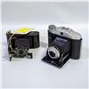 Image 1 : 2 OLD FOLD-OUT CAMERAS - KODAK VEST