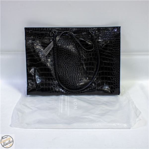 NEW AVON TOTE