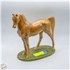 Image 1 : HOLLAND MOLD HORSE FIGURINE 9"