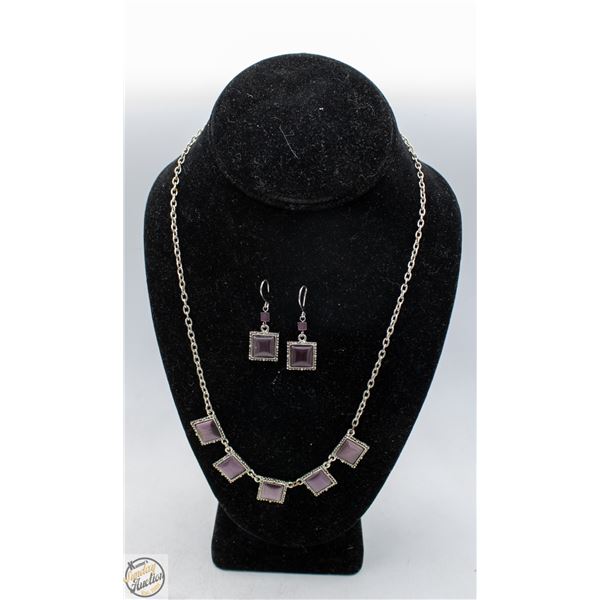 VINTAGE EARRINGS & NECKLACE SET