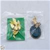 Image 1 : A PAIR OF VINTAGE PENDANTS / BROOCHES