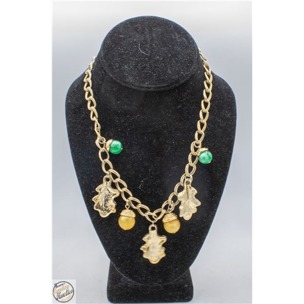 VINTAGE CHARM NECKLACE