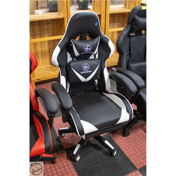 BRAND NEW LEATHERETTE GAMING CHAIR