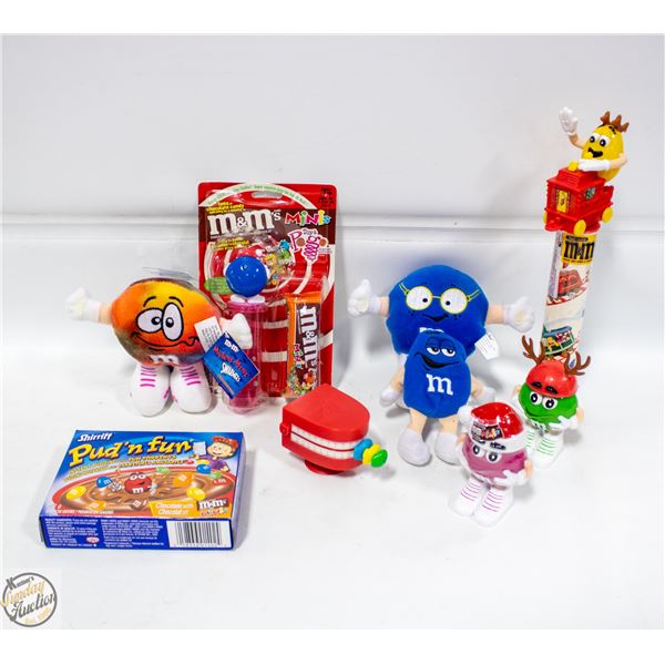 VINTAGE M&M'S COLLECTION FLAT FULL ALL TOGETHER