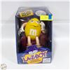 Image 1 : VINTAGE 2002 M&M'S LA-Z-BOY DISPENSER