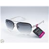 Image 1 : PAIR OF NEW FOSTER GRANT SUNGLASSES