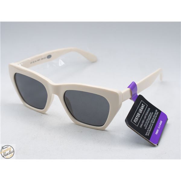 PAIR OF NEW FOSTER GRANT SUNGLASSES