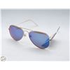 Image 1 : PAIR OF NEW WEST LOOP SUNGLASSES