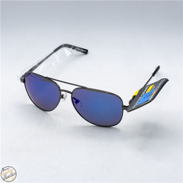 PAIR OF FOSTER GRANT SUNGLASSES