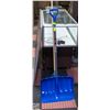 Image 1 : SHOVEL AND RAKE