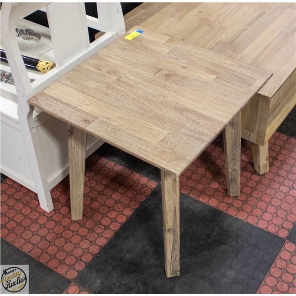 GIA ACACIA WOOD WITH LIGHT DRIFTWOOD FINISH